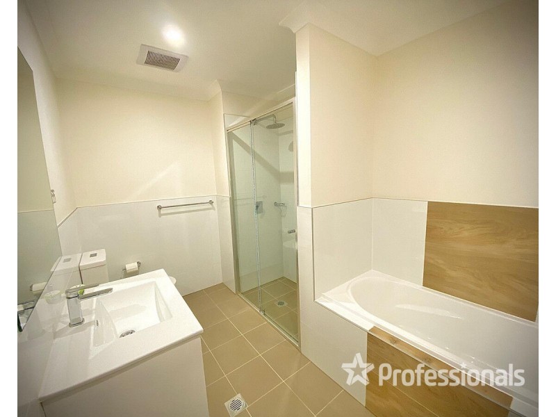 302C/48-56 Derby Street, Kingswood NSW 2747