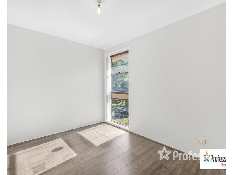 17 Scenic Circuit, Cranebrook NSW 2749