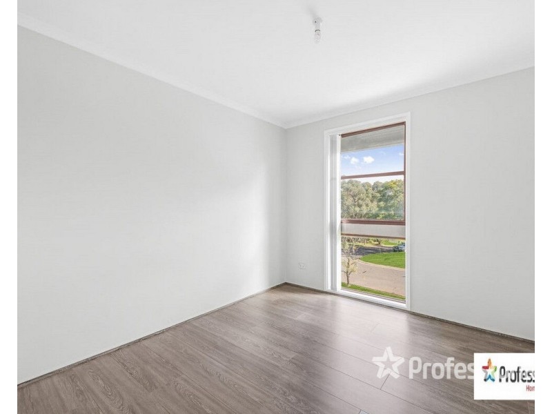 17 Scenic Circuit, Cranebrook NSW 2749
