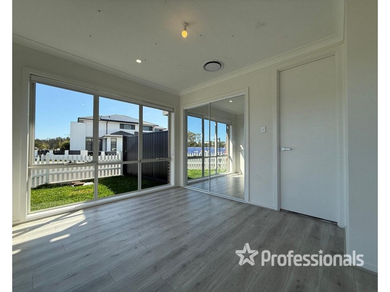 48 Shuttle Parade, Schofields NSW 2762