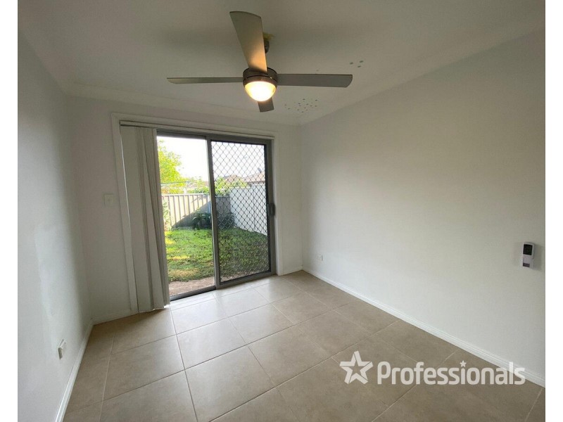 1/23 FRAGAR Road, Penrith NSW 2750