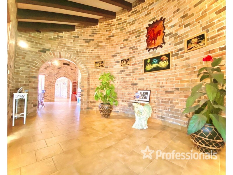 9 Glenidol Road, Oakville NSW 2765