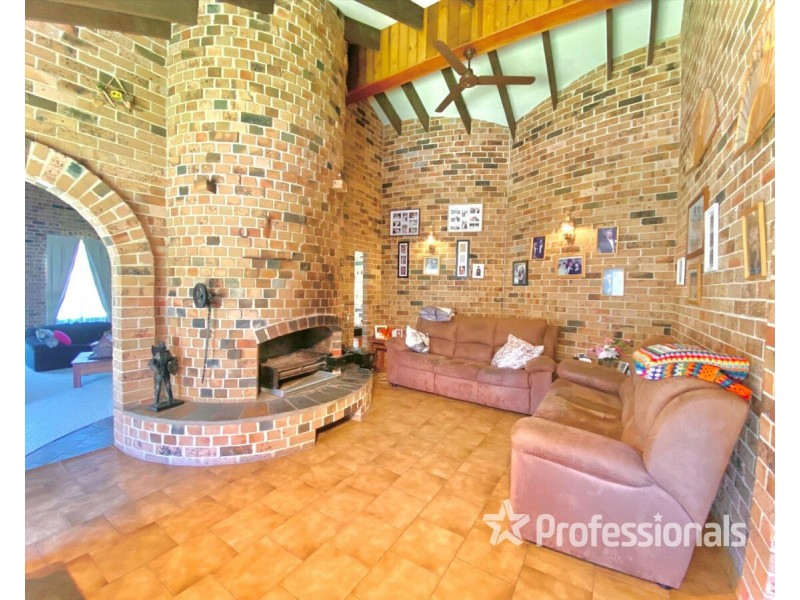 9 Glenidol Road, Oakville NSW 2765