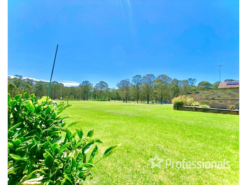 9 Glenidol Road, Oakville NSW 2765
