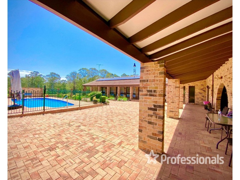 9 Glenidol Road, Oakville NSW 2765