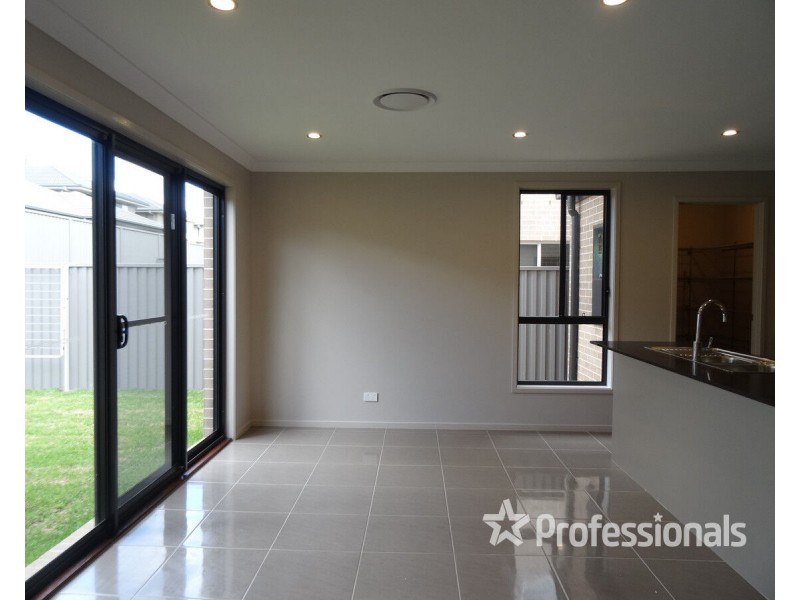 14 Annaluke Street, Riverstone NSW 2765