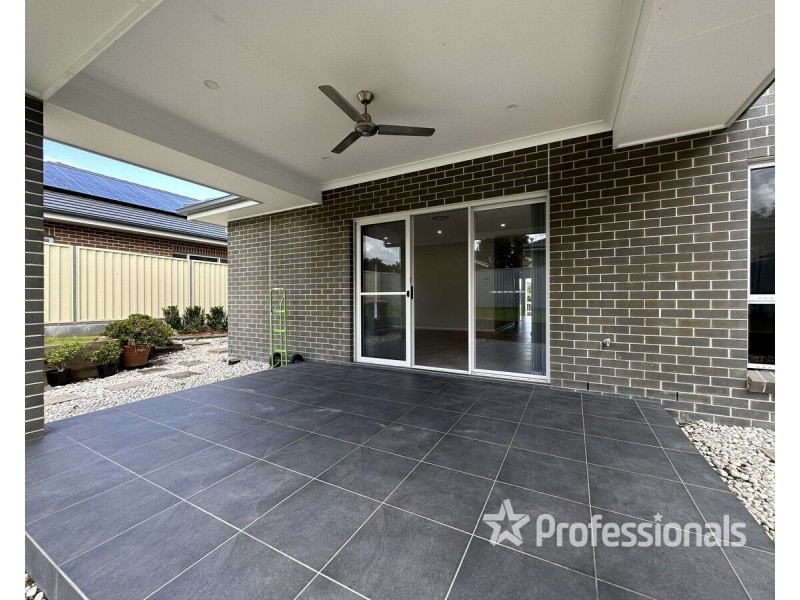 60 Gladstone Parade, Riverstone NSW 2765