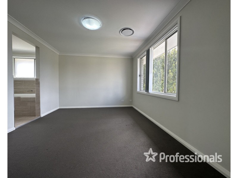 60 Gladstone Parade, Riverstone NSW 2765