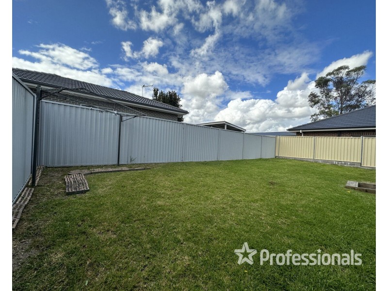 60 Gladstone Parade, Riverstone NSW 2765