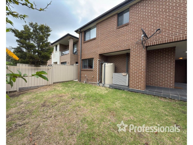 1 Blackwood Street, Claremont Meadows NSW 2747