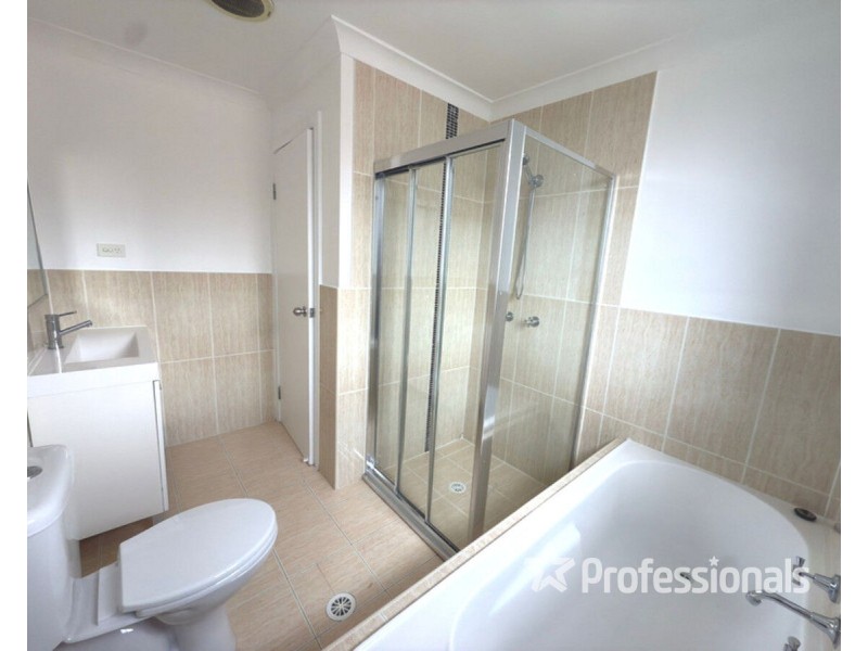 1 Blackwood Street, Claremont Meadows NSW 2747