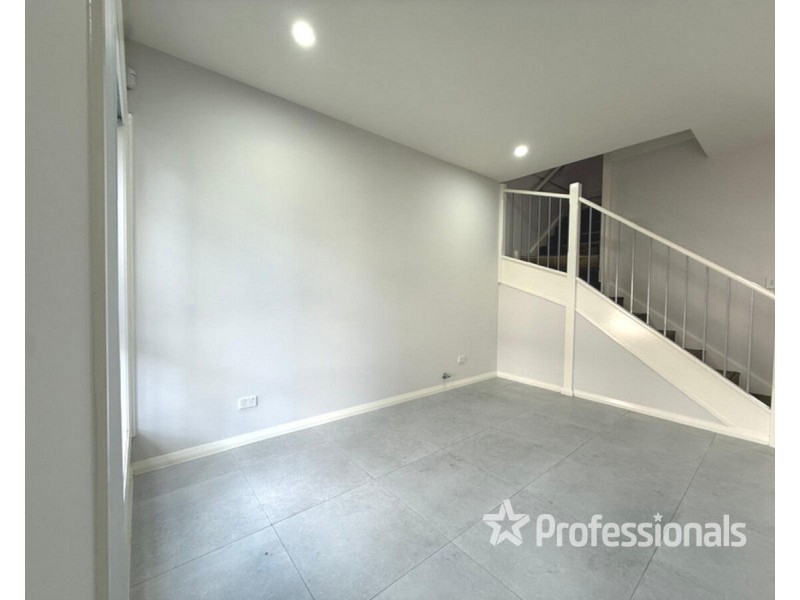 5 Nalah Glade, Riverstone NSW 2765