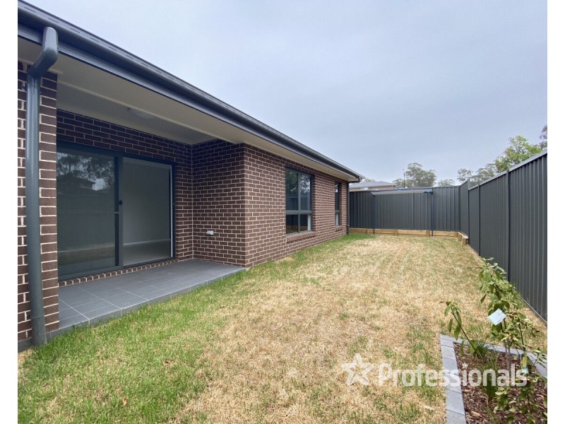 36 Vito Glade, Riverstone NSW 2765