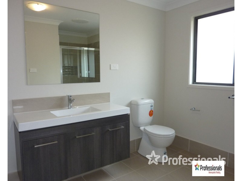 29 Riverbrae Avenue, Riverstone NSW 2765