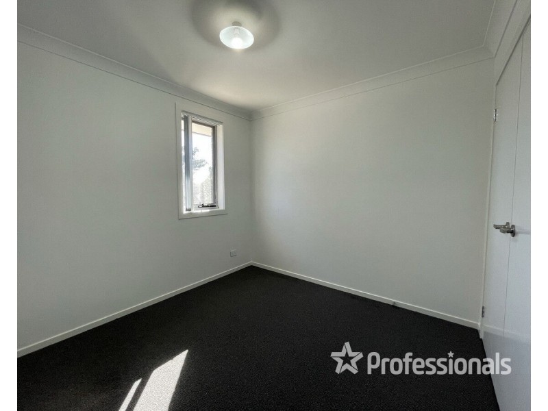 34 RIVERSTONE Road, Riverstone NSW 2765