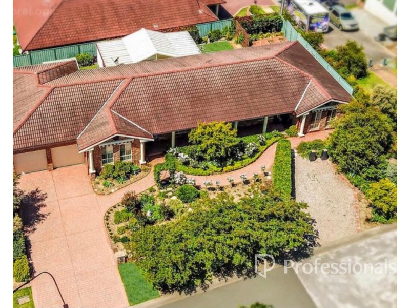 7 Rosecrea Court, Glenmore Park NSW 2745