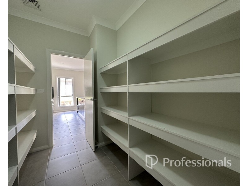 60 Gladstone Parade, Riverstone NSW 2765