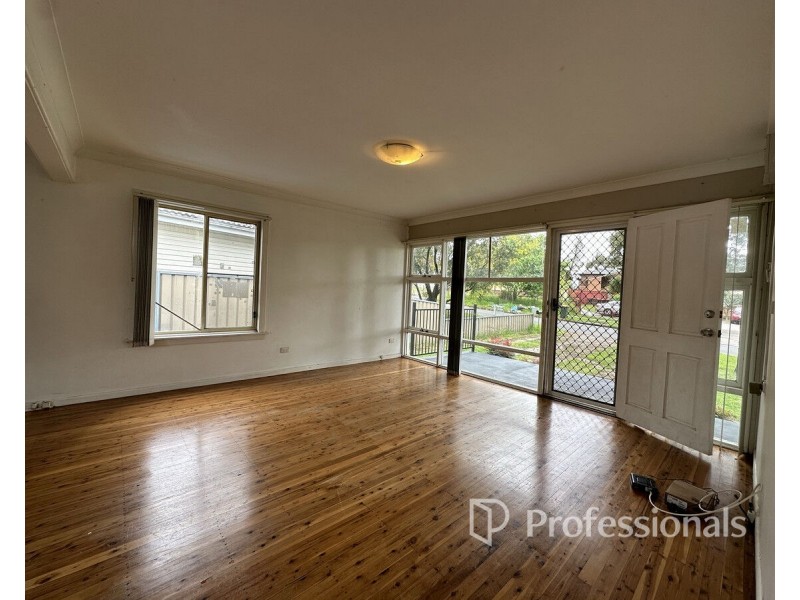 61 Torres Crescent, Whalan NSW 2770