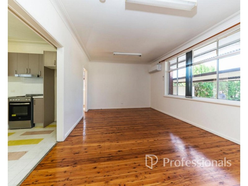 39 Gibson Avenue, Werrington NSW 2747