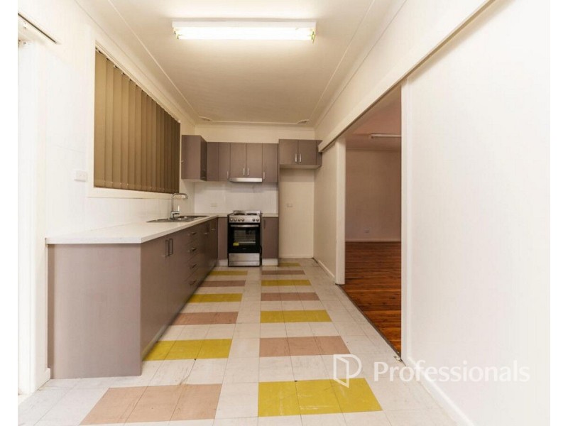 39 Gibson Avenue, Werrington NSW 2747