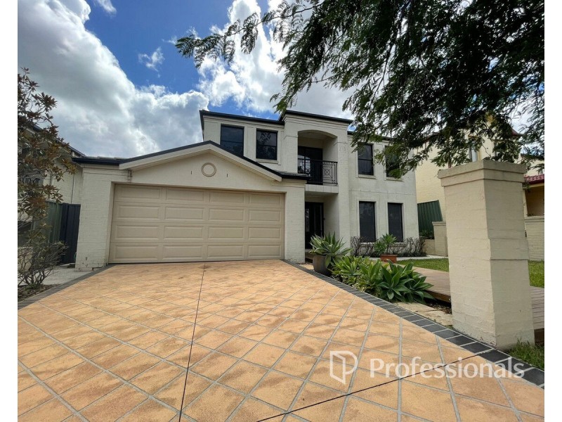 13 Rosecrea Court, Glenmore Park NSW 2745