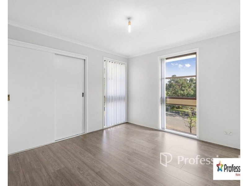 17 Scenic Circuit, Cranebrook NSW 2749