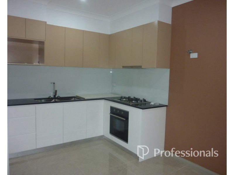 A/72 Riverbrae Avenue, Riverstone NSW 2765