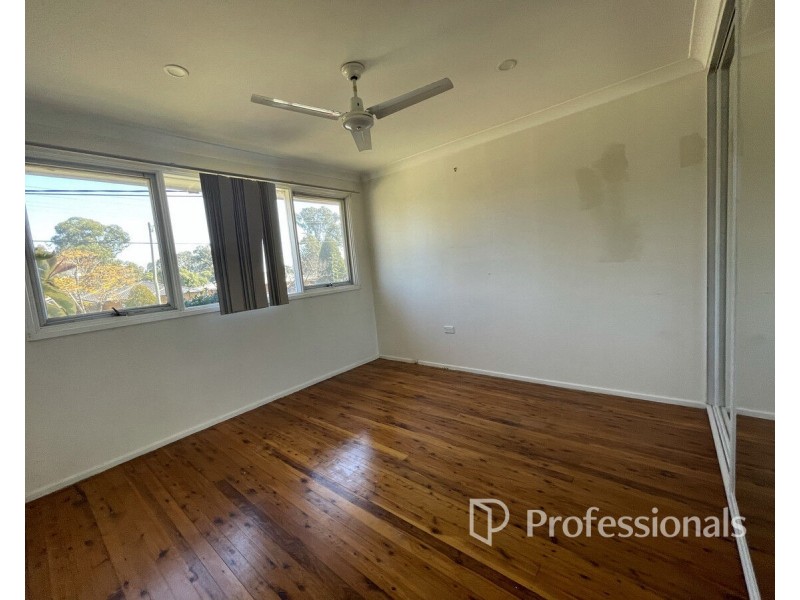 8 McIntosh Street, Kings Park NSW 2148