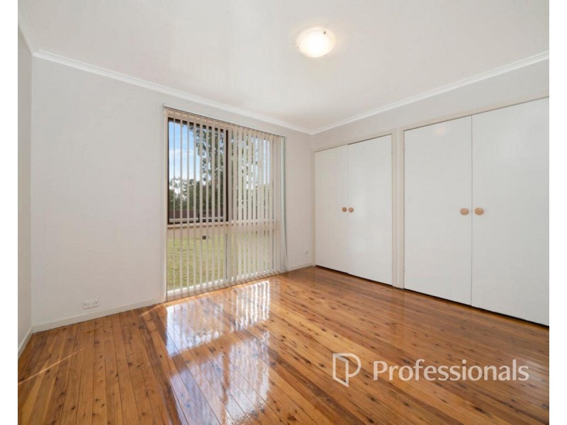 95 Eton Road, Cambridge Park NSW 2747