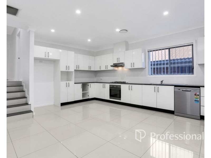 44 Oliver Street, Riverstone NSW 2765
