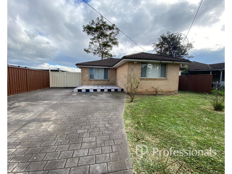 73 Gibson Avenue, Werrington NSW 2747