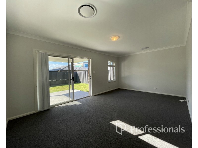 41 Tallulah Parade, Riverstone NSW 2765