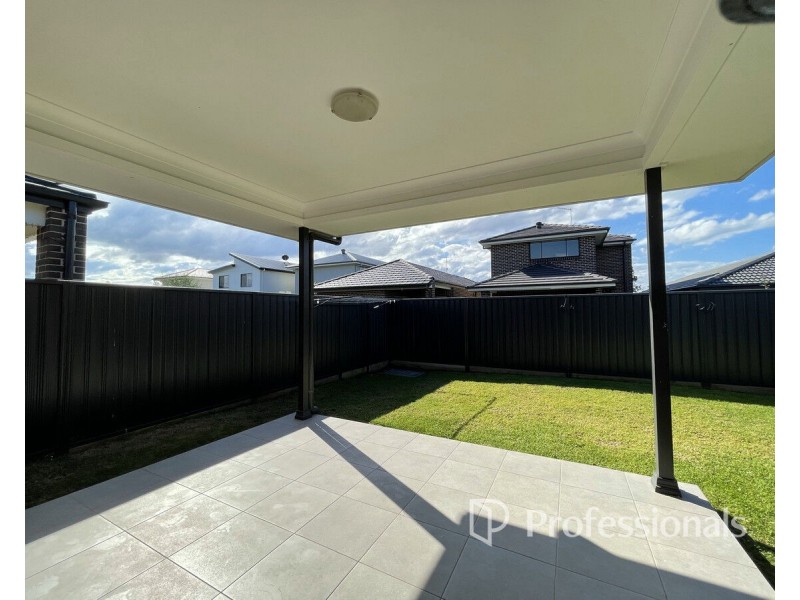 41 Tallulah Parade, Riverstone NSW 2765