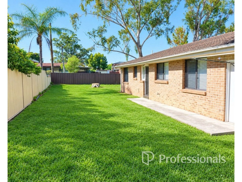 2 Crown Street, Riverstone NSW 2765