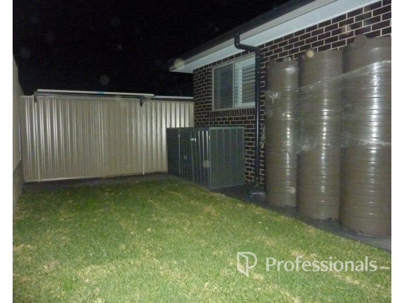 A/72 Riverbrae Avenue, Riverstone NSW 2765