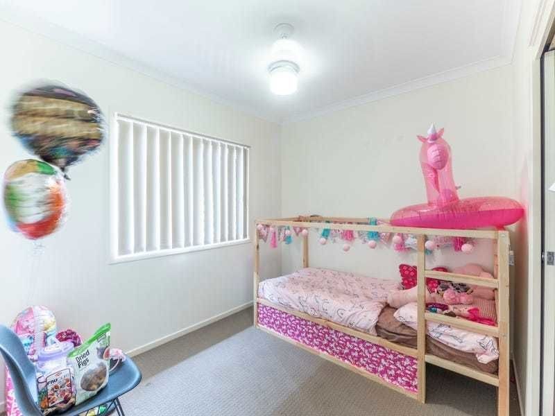 1/9 Creekside Court, Everton Hills QLD 4053