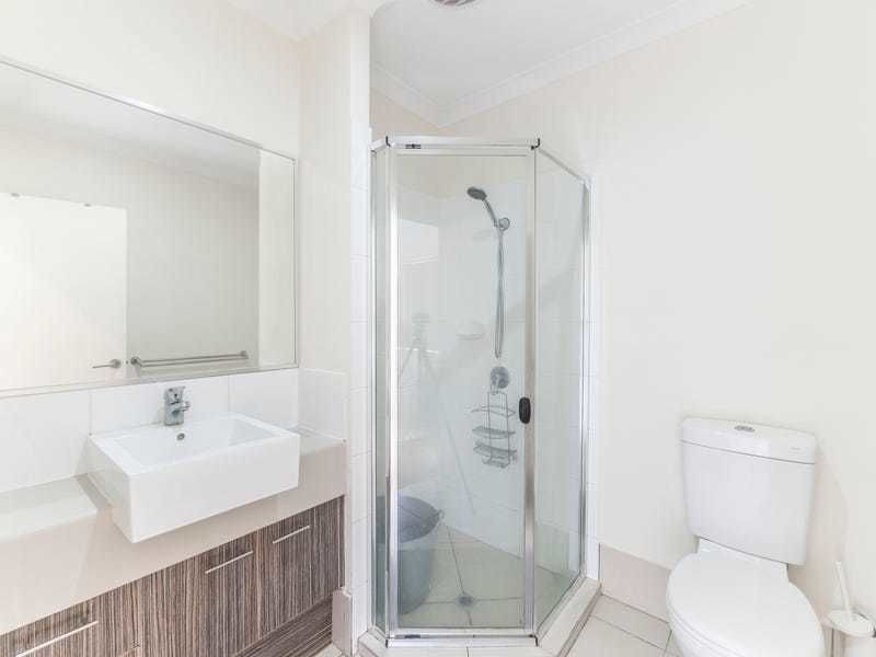 1/9 Creekside Court, Everton Hills QLD 4053