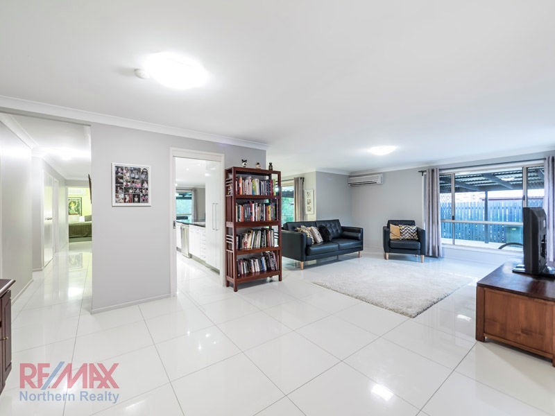 44 Tanager St, Albany Creek QLD 4035