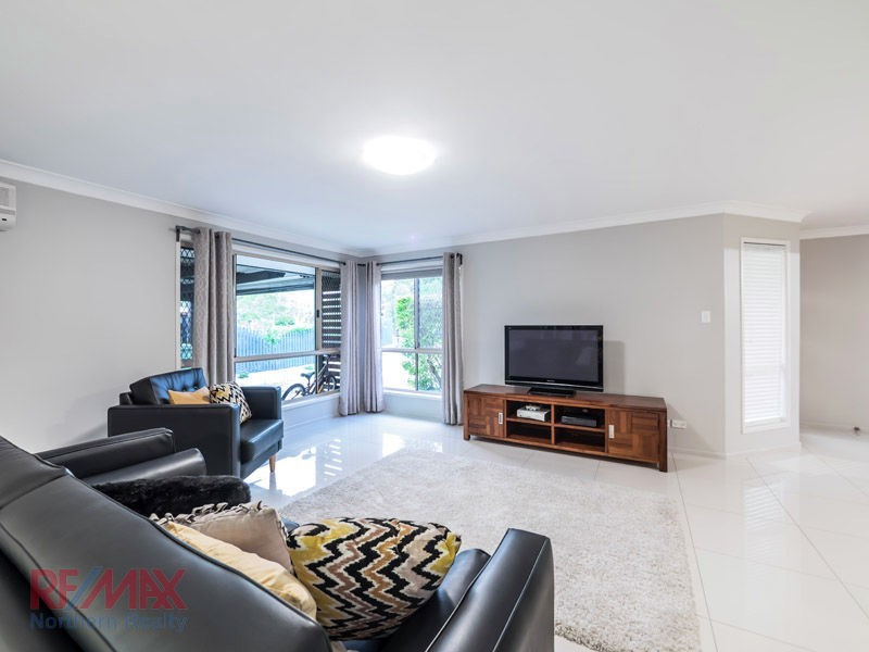 44 Tanager St, Albany Creek QLD 4035