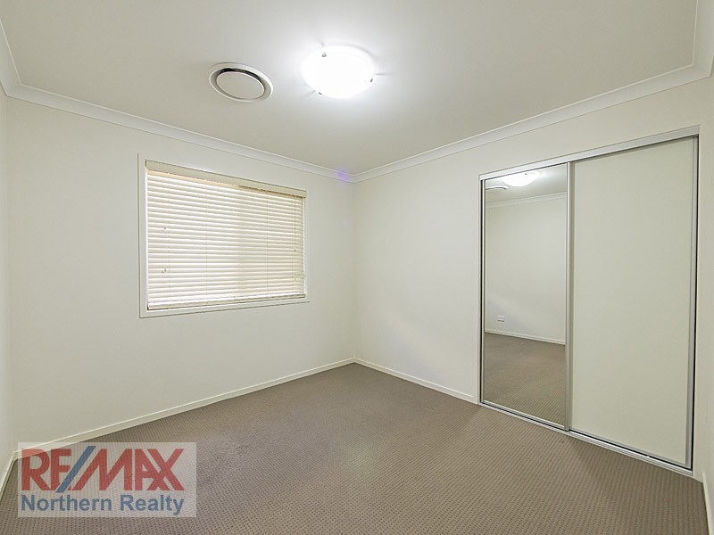 15 Wimble Street, Deagon QLD 4017