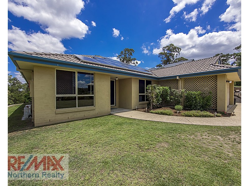 1 Laceflower Cres, Eatons Hill QLD 4037