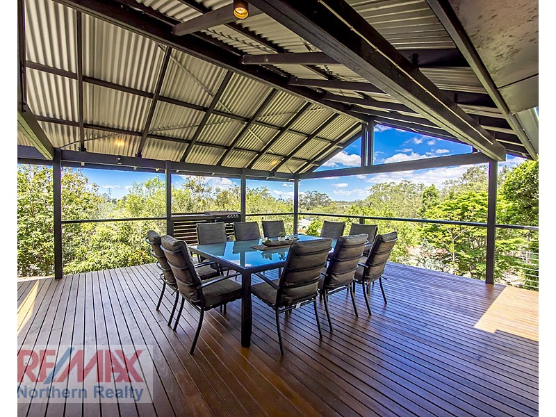 1 Laceflower Cres, Eatons Hill QLD 4037