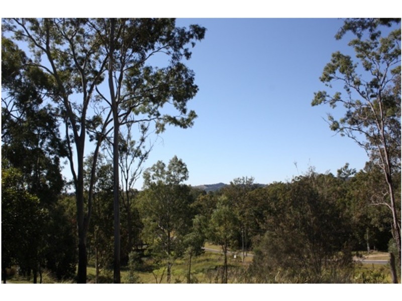 6 Lyell Court, Mount Samson QLD 4520