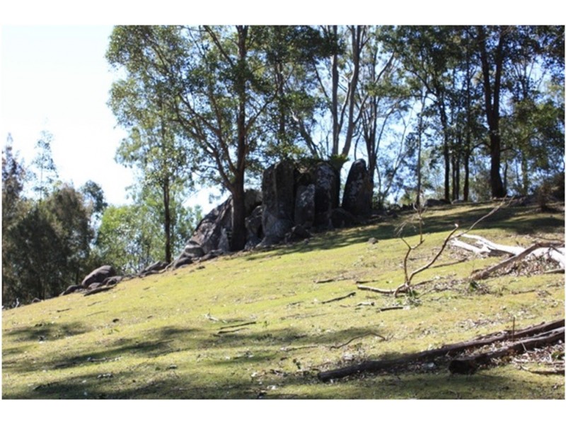 6 Lyell Court, Mount Samson QLD 4520