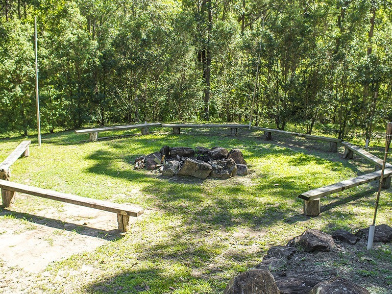 6 Lyell Court, Mount Samson QLD 4520