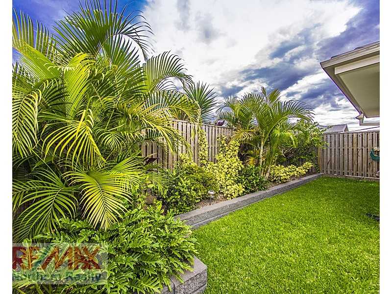 8 Moreton Street, Fitzgibbon QLD 4018