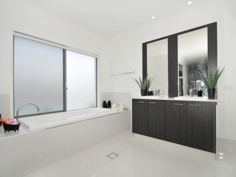 21 Rainbird Close, Bunya QLD 4055