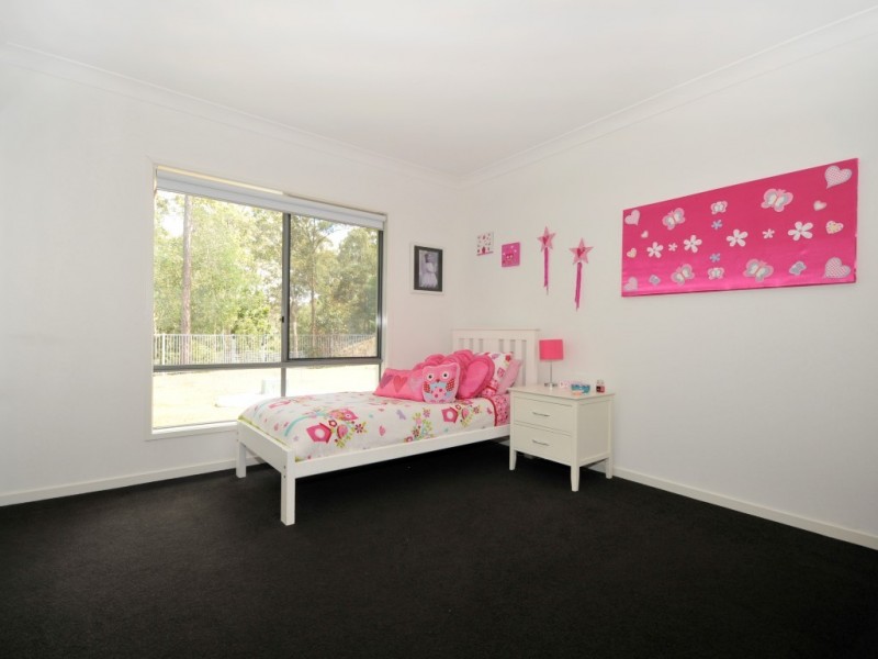 21 Rainbird Close, Bunya QLD 4055