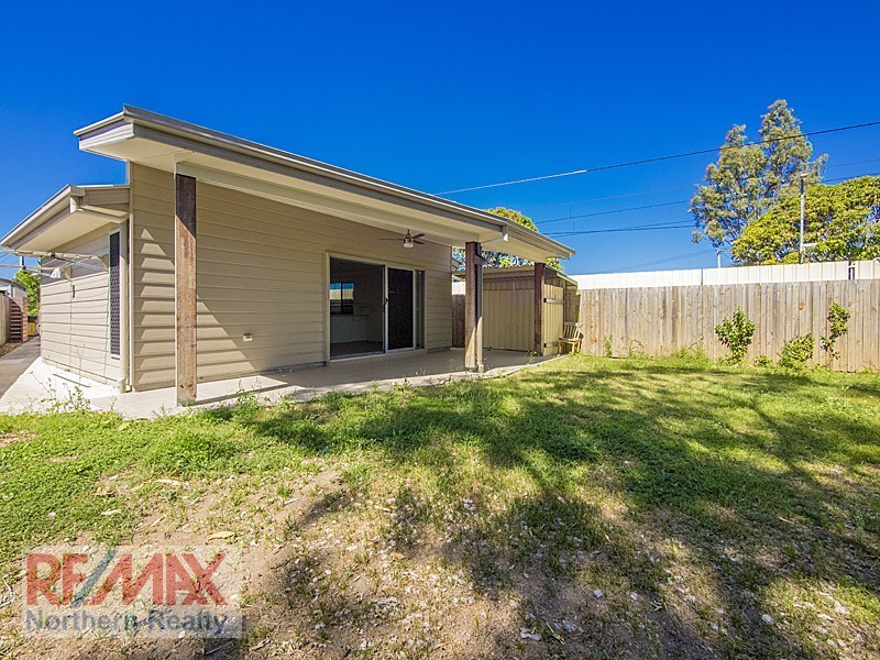 15 Wimble Street, Deagon QLD 4017