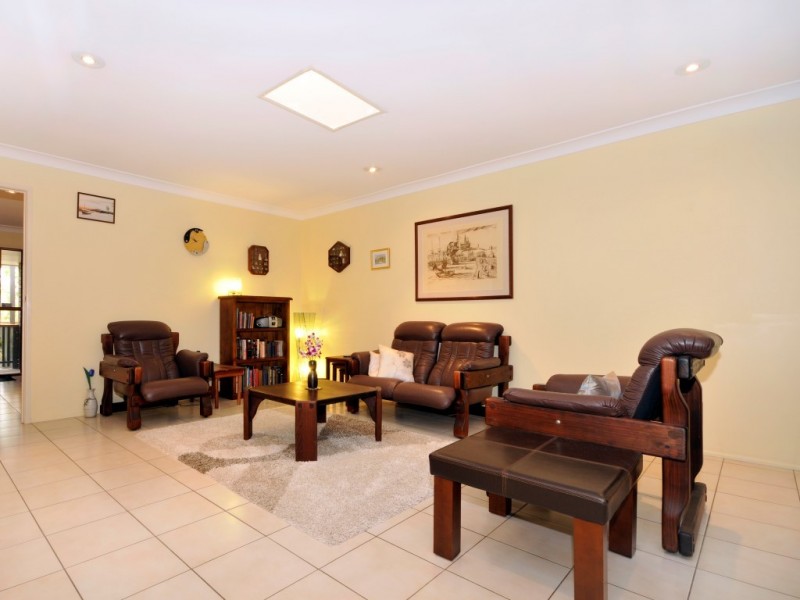 25 Tingward Street, The Gap QLD 4061